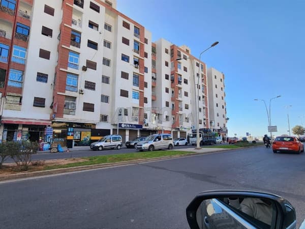Fonds de Commerce à Vendre – Avenue de Jit Sakan,