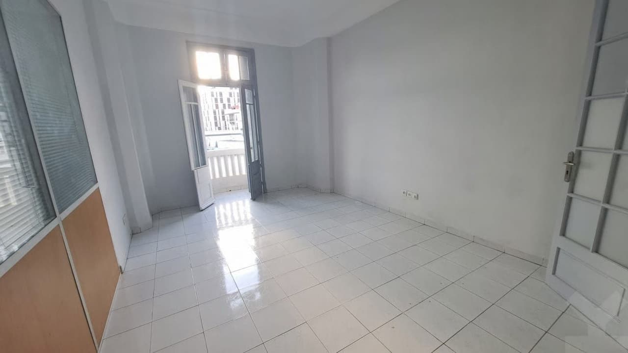 Bureaux 148 m² à louer à Casablanca Quartier Bd Med V
