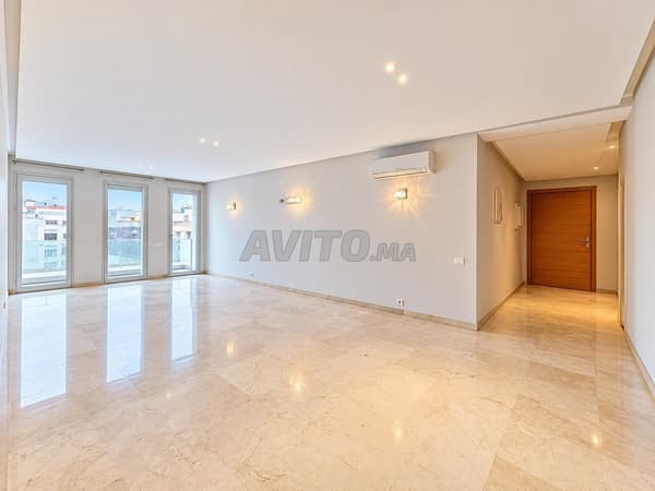 For Rent 3 bed in Beauséjour CFC