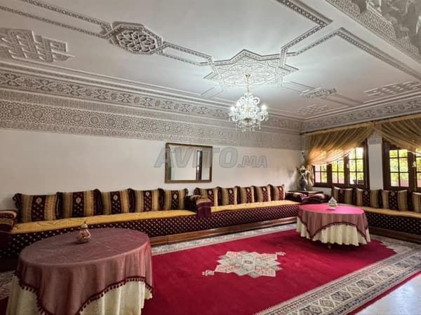 Wohnungen in luxuriöser Villa zu verkaufen