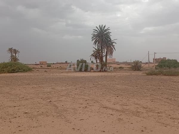 14 km Marrakech, terrein van 22000m² industriegebied