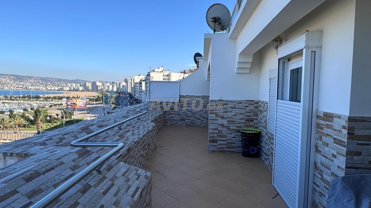 Appartement te huur - Panoramisch uitzicht op de marina