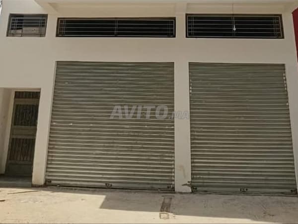 Winkelruimte met volledige kadastrale titel, perceel van 81 m², rue 12, Lotissement El Nakhil