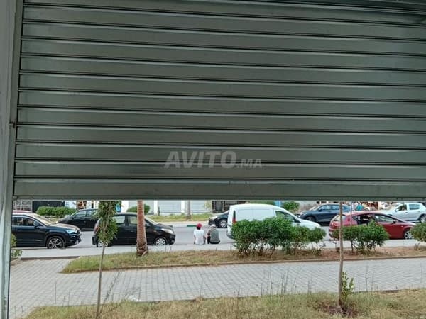 Locale commerciale in affitto