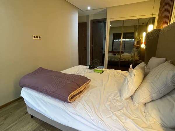 Location d'un appartement à Les Hôpitaux. Surface de 130 m². Bien meublé