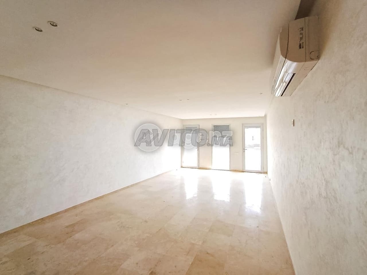 CMN-HA-1258 - Appartement à vendre à Beauséjour