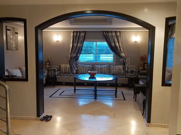 Villa 390m² à Ain Diab Proche Route Dazzemour et Morocco Mall