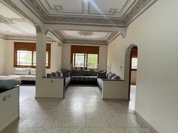 Villa bien situada en Fez