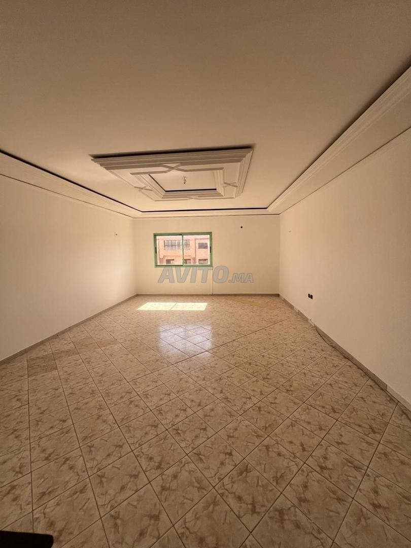 شقة للكراء شهريا بشارع عبد الكريم الخطابي