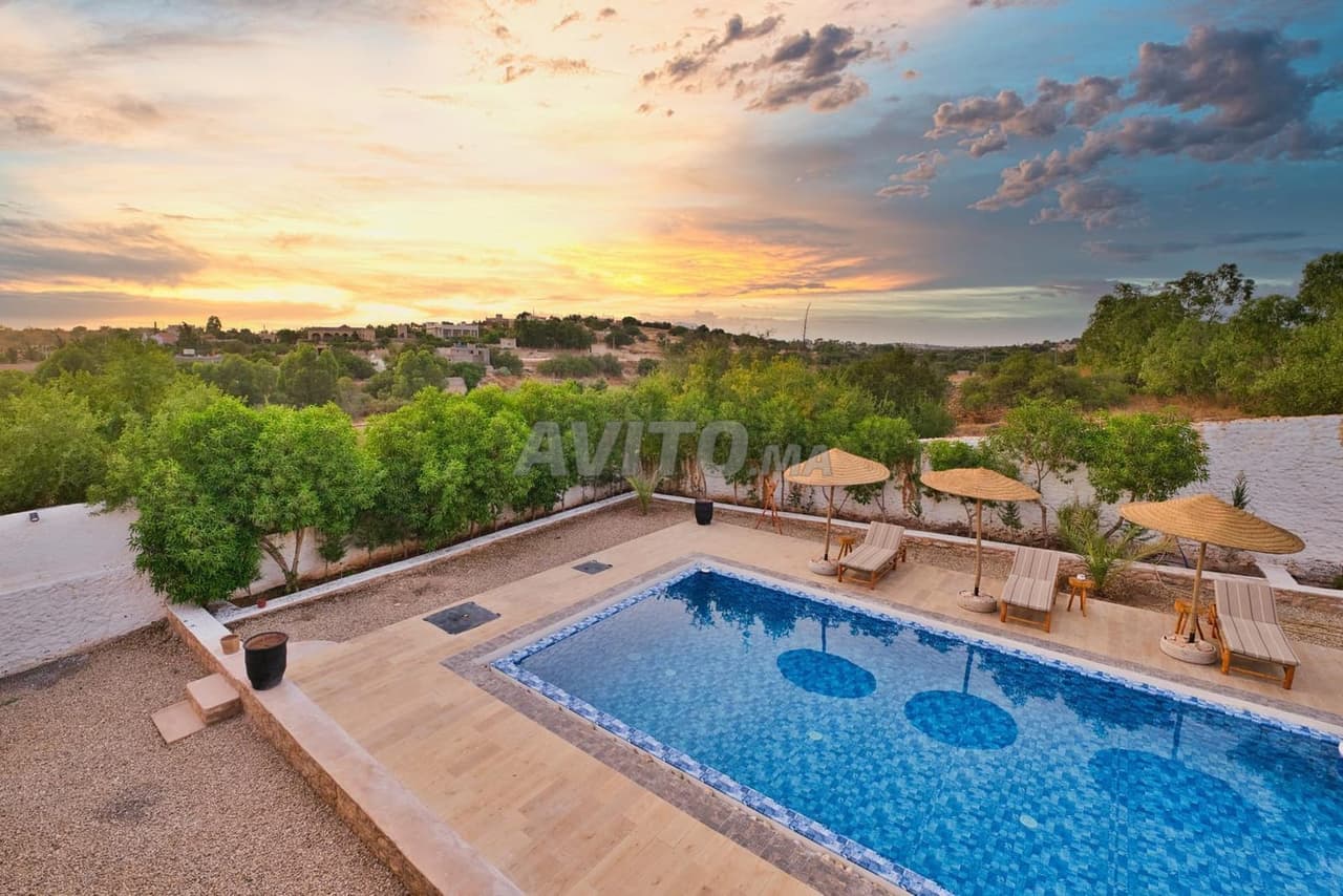 Villa meublée avec piscine privée