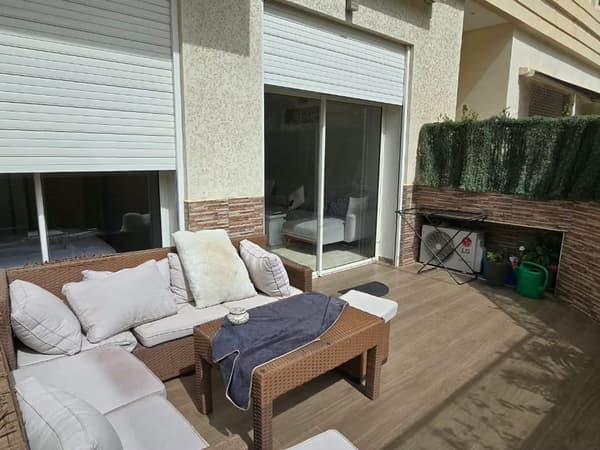 Prachtig appartement met terras te koop
