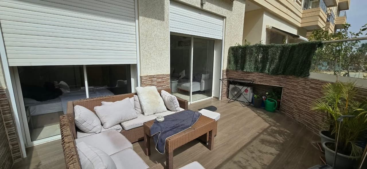 Magnifique appartement avec terrasse à Vendre