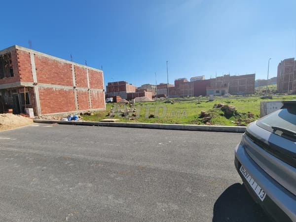 Dos parcelas de terreno situadas en El Hajeb, emplazamiento excelente