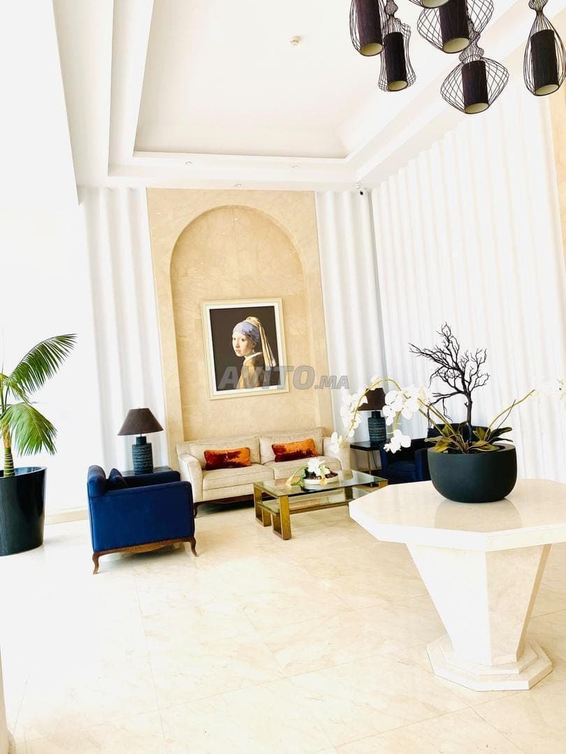 Studio meublé Casa Finance City