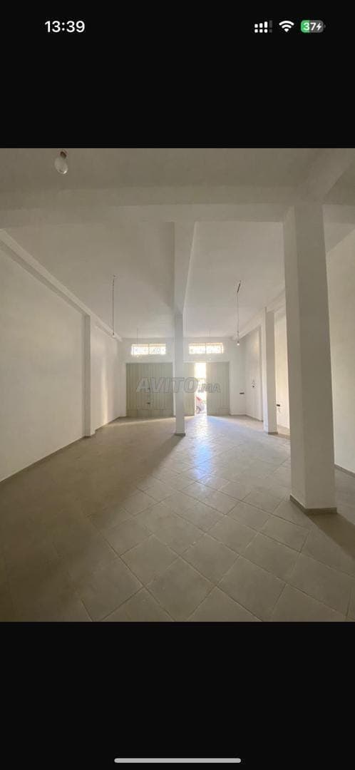 Commercieel pand te huur in Kastiya, avenue Souani