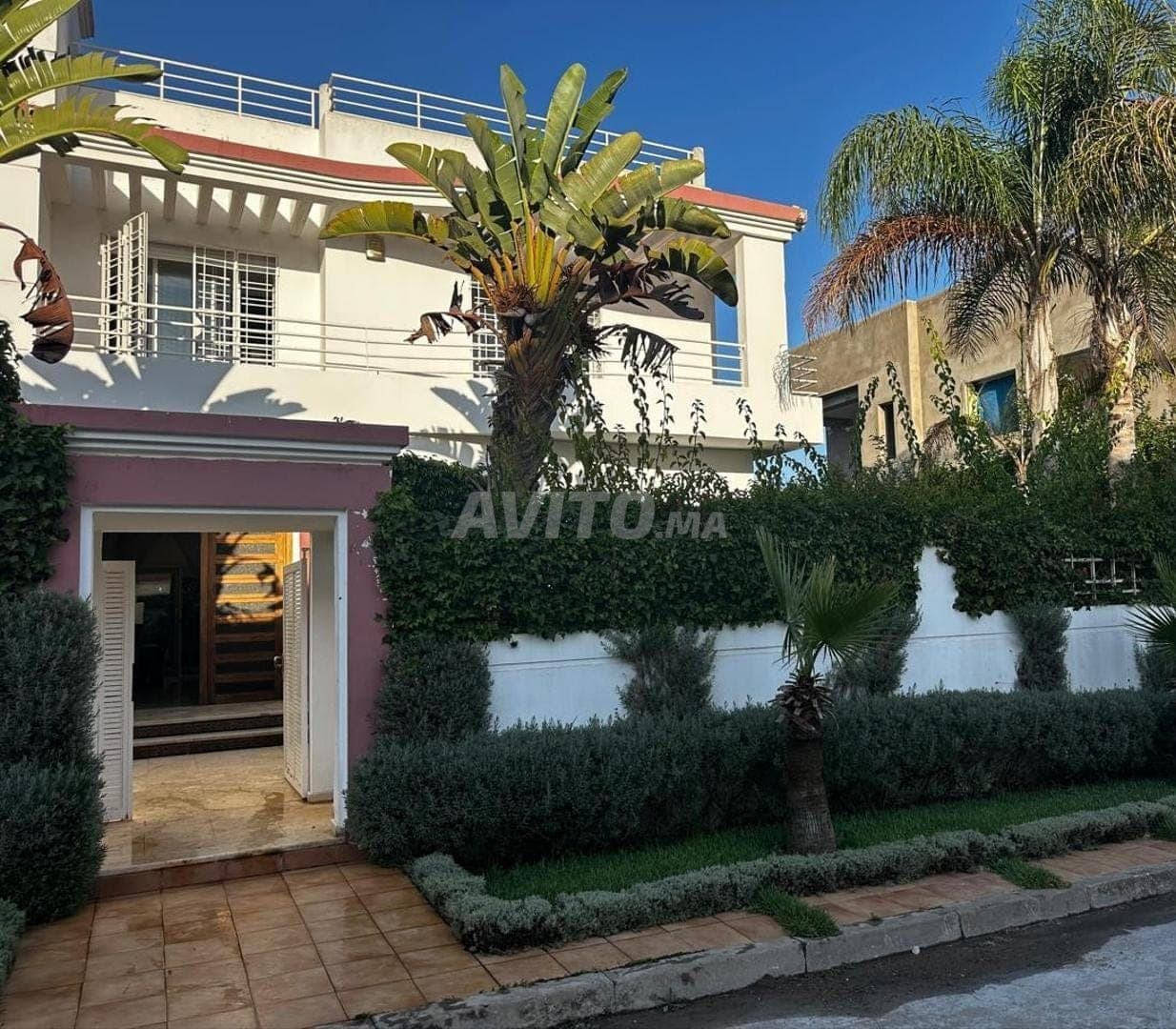 Sale of an isolated villa of 510 m² (KENITRA)