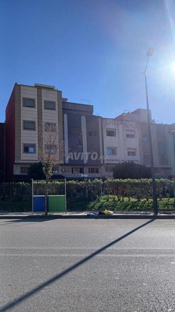 منزل مساحته 85 م² ومقهى من 3 طوابق في طنجبالية