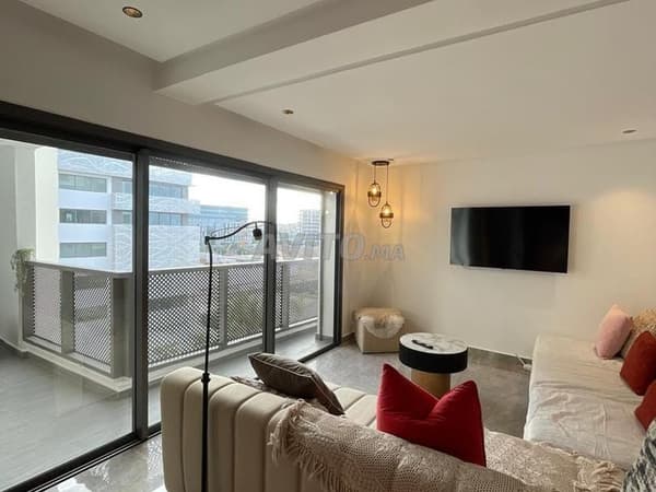 Super Studio Meublé à Louer au coeur de CFC