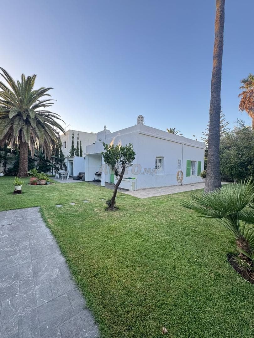 Location villa semi meublée à Quartier OASIS