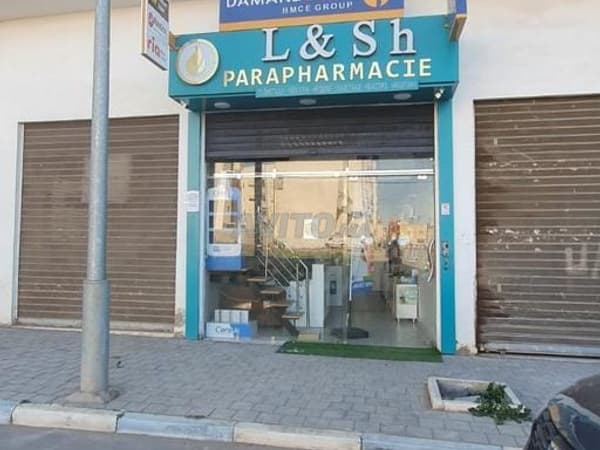 Locale commerciale in affitto