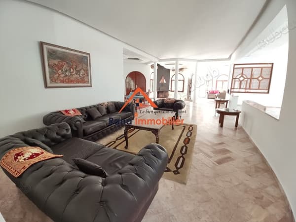 Villa à louer sur Souissi