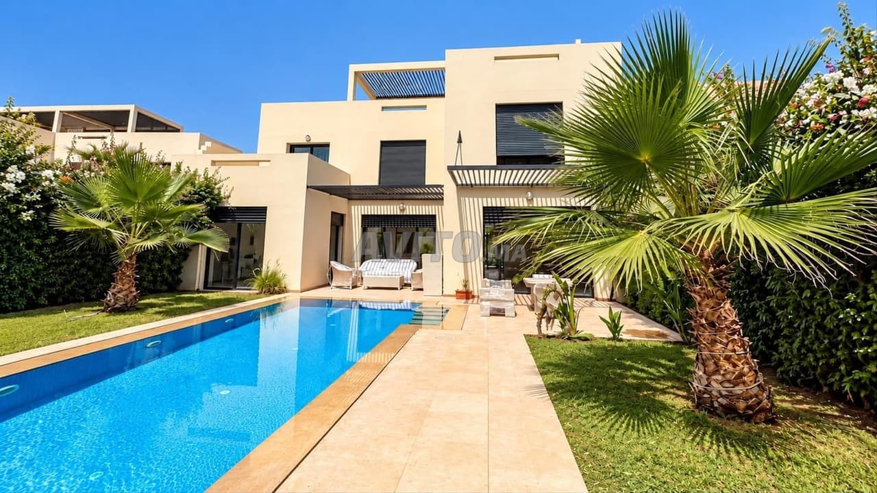 Villa à vendre sur Al Maaden