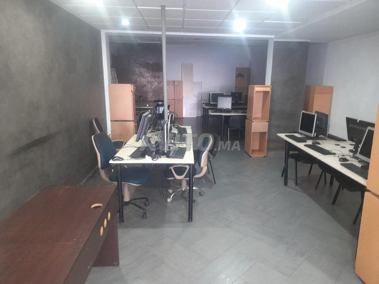 Centre d'appel 210m2 à louer à Palmier