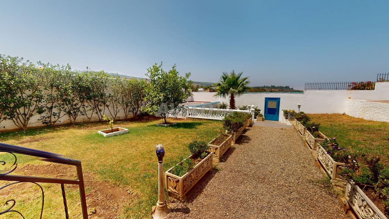 فيلا مستقلة للبيع – طنجة