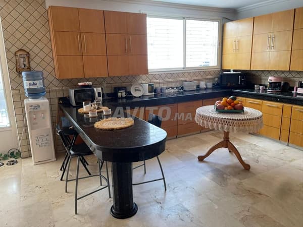Villa di 351 m² arredata a Hay Riad