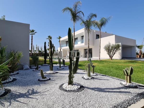 Très belle villa contemporaine à vendre à Marrakech