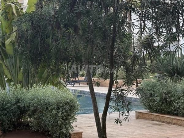 REZ DE JARDIN À VENDRE DAR BOUAZZA