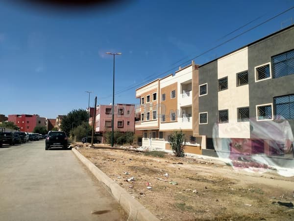 Terrain pour construire un immeuble à vendre appartements