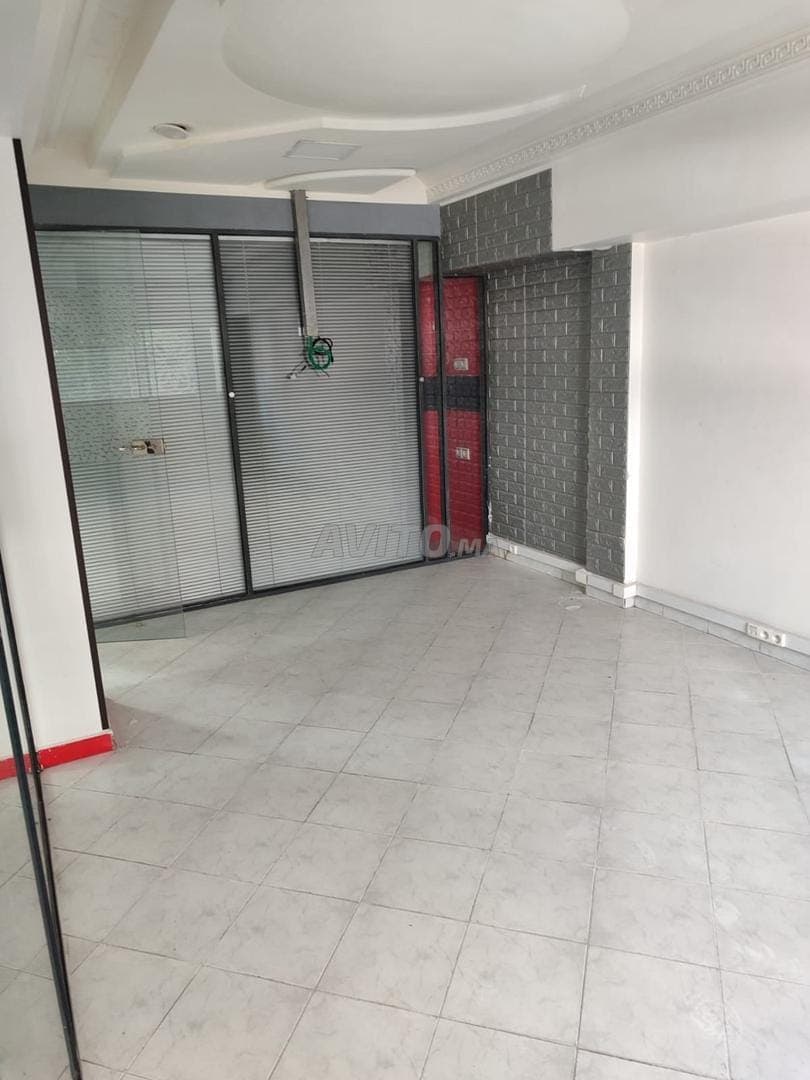Office floor 4 rooms 80m2 for rent 2Mars