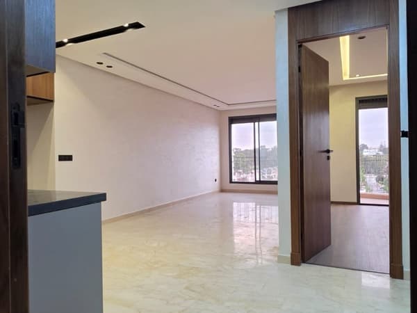 Studio 64 m² à louer à Casablanca Hopitaux