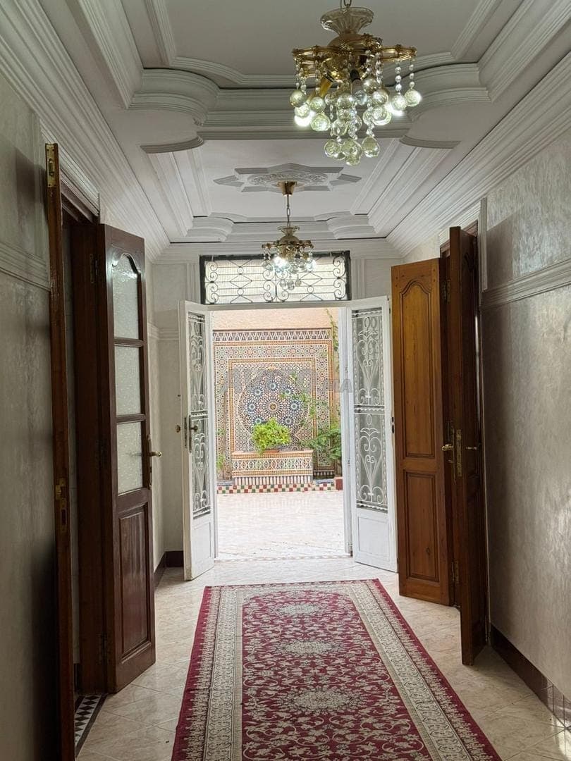 Furnished Villa 320 m2 in Rouidat