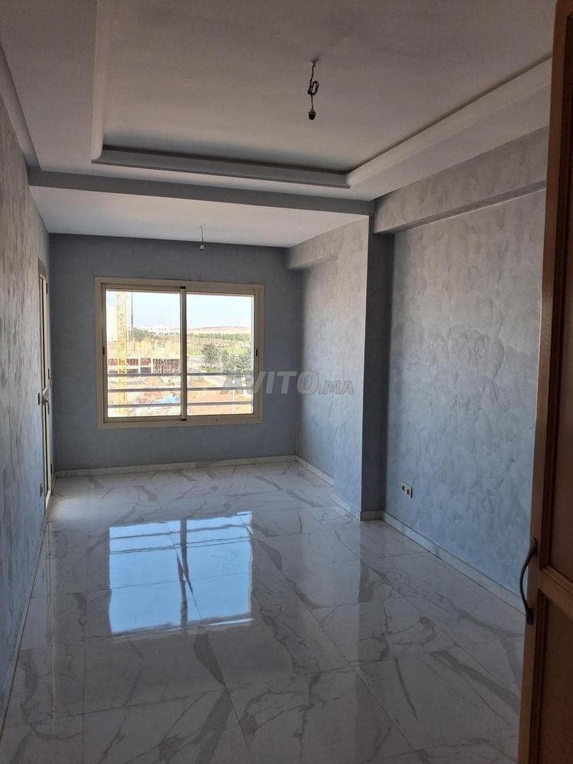 Appartement te huur 105m² in Victoria Bouskoura