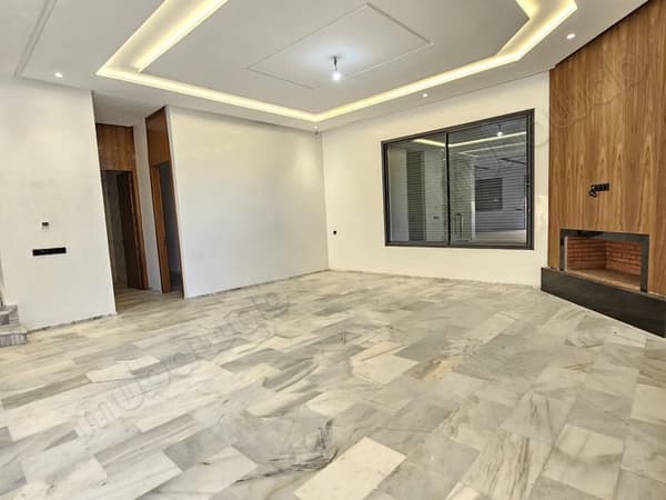 Villa neuve d'exception – Targa