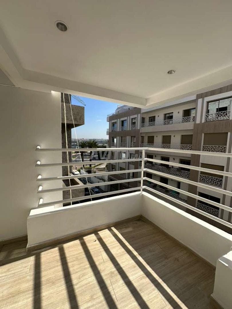 For rent - 100m² bright 2-bedroom in Hassan