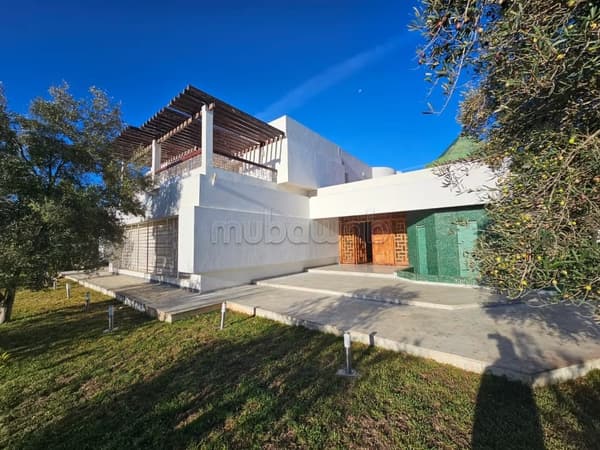 Belle villa à bon prix à souissi