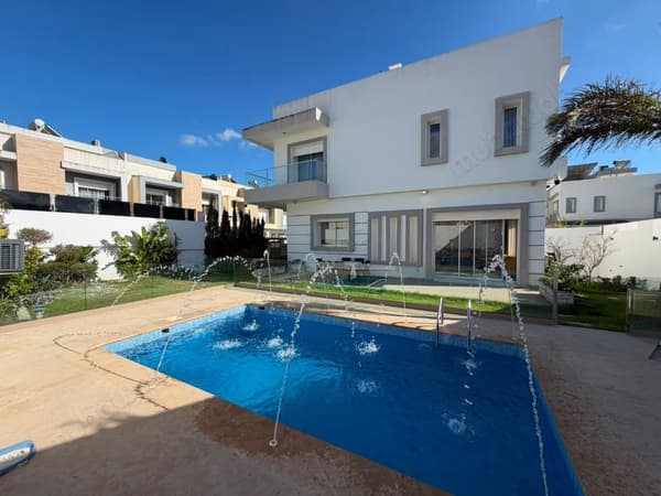 Villa de prestige avec piscine privée chauffable