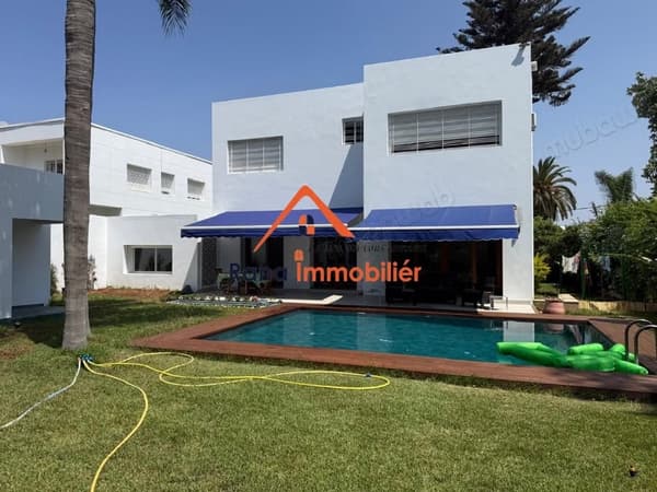 Villa meublée à louer sur Souissi