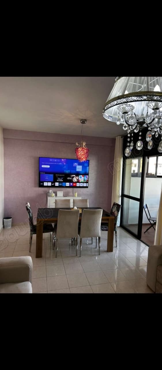 Wohnung. Zu verkaufen in Riyad. 1 Zimmer. Wohnzimmer mit marokkanischer Dekoration