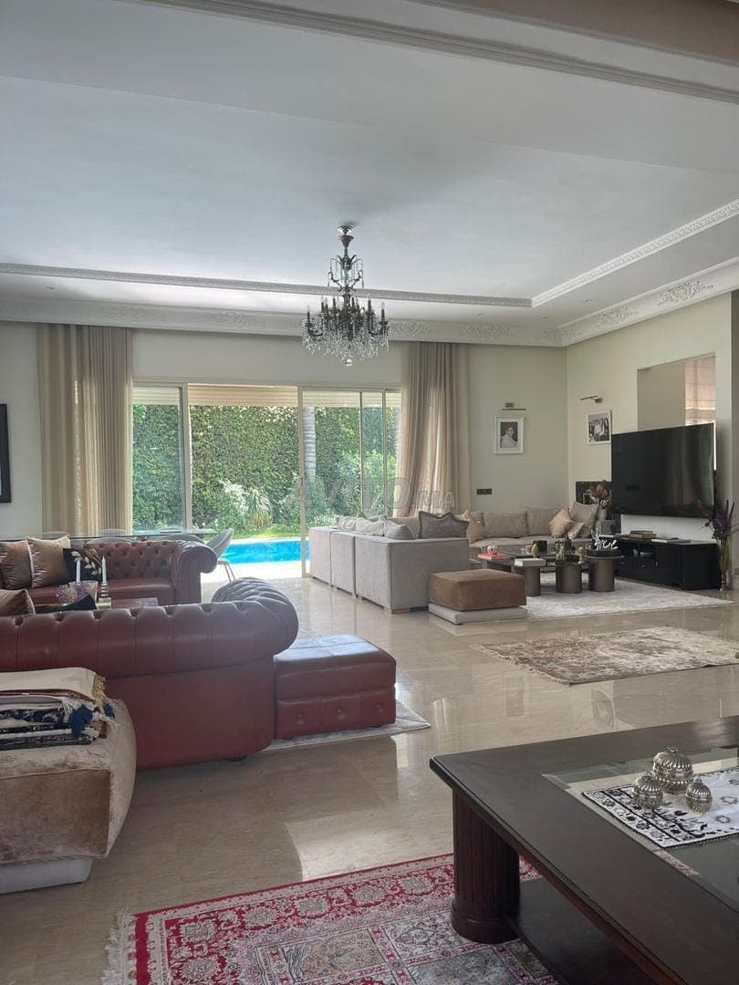 VILLA FOR SALE CALIFORNIE MOSQUEE AL HAMD