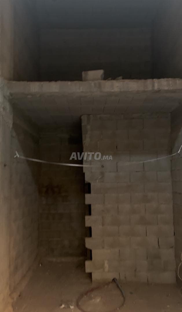گراج للبيع