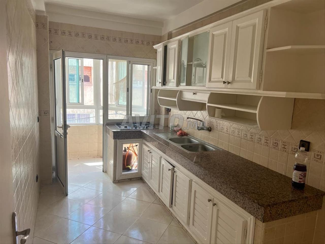 Appartement à louer 79 m² à Rabat