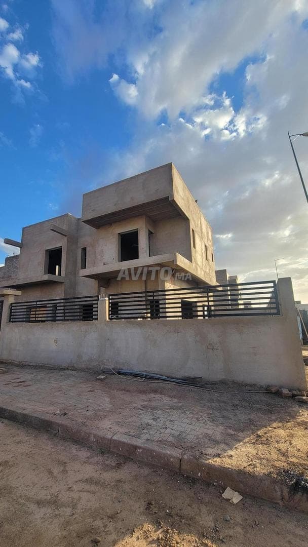 Villa semiterminada en venta en la route d'Ourika