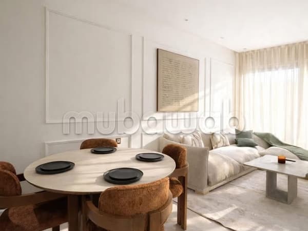 Vente d'un bel appartement à Oasis. 1 Pièce. Salon Marocain et antenne parabolique