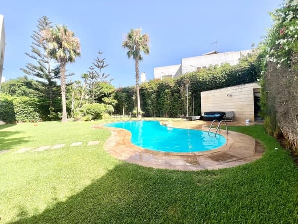 Luxusvilla zur Miete – Casablanca