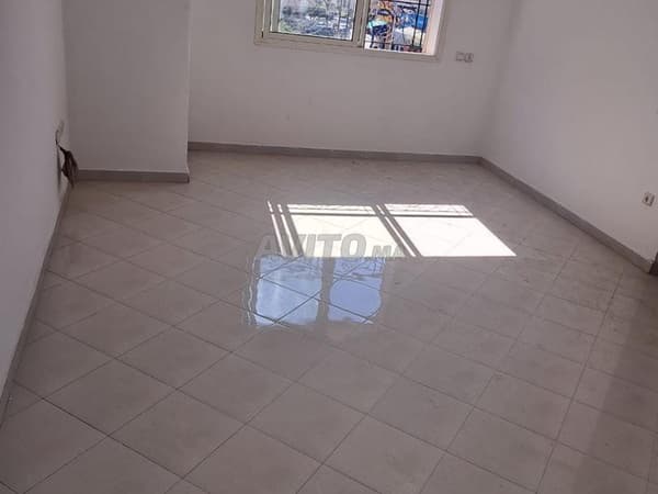 Appartement à louer 100 m² à Ain Chock Mandaroun