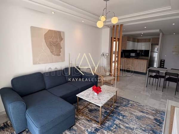 Bel appartement en location à De La Plage. Surface totale 85 m². Ascenseur et terrasse